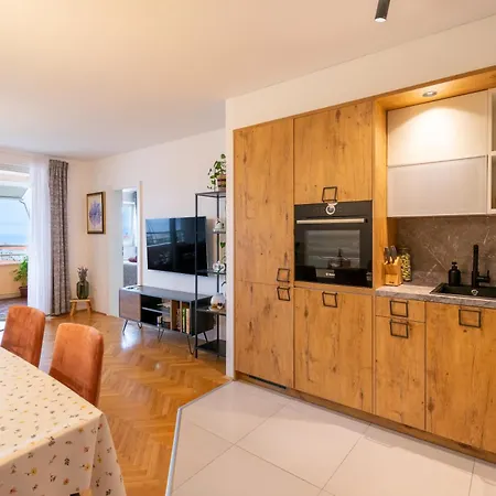 Maja Superior Appartement *
